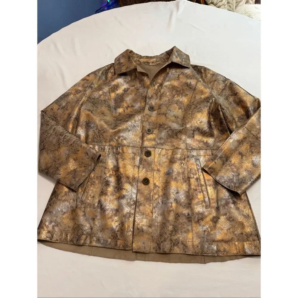 Chico’s Size 2 US Large Reversible Tan Suede Metallic Snakeskin Leather Jacket